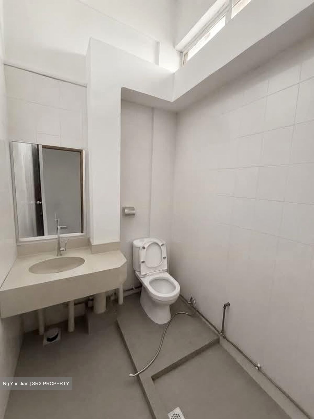 Tanjong Pagar Plaza (D2), Shop House #570935711